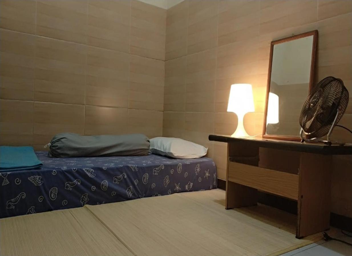 Hannah Room - Khusus Putri Bandung Exterior foto