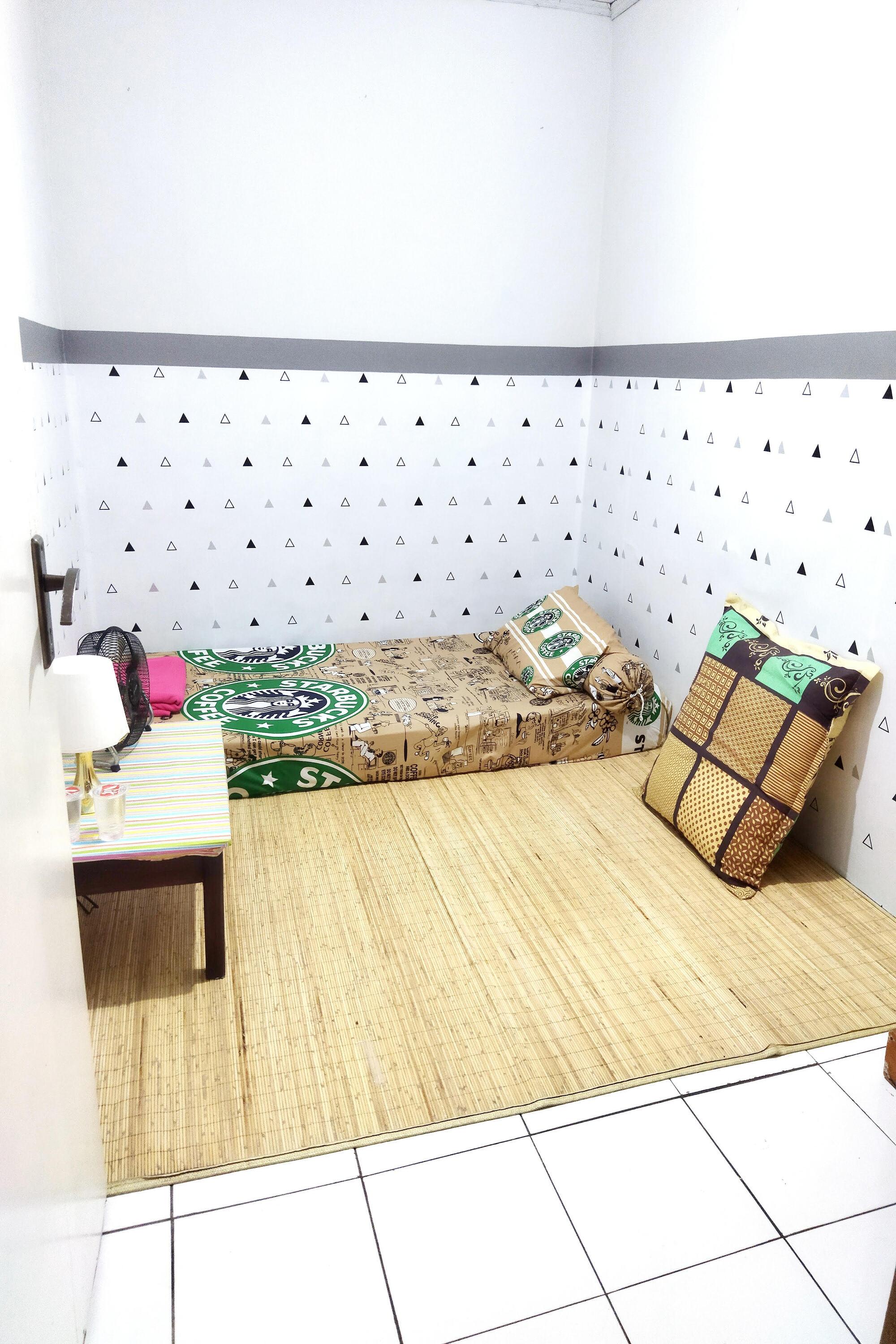 Hannah Room - Khusus Putri Bandung Exterior foto